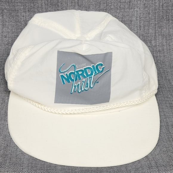 Vintage Nordic Mist Made In USA Adjustable Snapback Hat - Picture 1 of 5